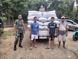 Dukung Ketahanan Pangan Nasional, Babinsa Alehanuae Koramil 01/Sinjai Utara Kodim 1424/Sinjai Dampingi Penyerapan Gabah Milik Petani