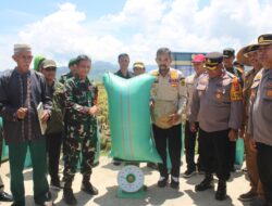 Dandim 1405/Parepare Bersama Forkopimda Kabupaten Barru Hadiri Panen Raya Serentak DiDesa Manupa