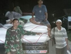 Babinsa Koramil 1424-04/Sinjai Timur Kodim 1424/Sinjai Dampingi Penyerapan Gabah Milik Petani