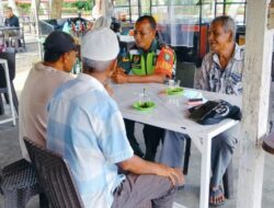 Babinsa Koramil 16/Tangse Ajak Tokoh Adat Desa Krueng Meuriam Lestarikan Budaya Leluhur