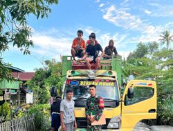 Yakinkan Armada Angkut Gabah Aman, Babinsa Kodim 1404/Pinrang Edukasi Sopuir Truk