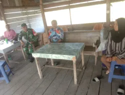 Tetap Semangat Babinsa Koramil 03/Senagan Timur Komsos Bersama Warga Binaan nya