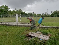 Bersama Babinsa Posramil Teupah Barat Dan Warga Laksanakan Gotong Royong