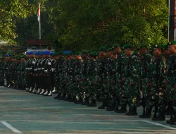 Danrem 181/PVT Pimpin Upacara Bendera 17-an Bulan April 2026.