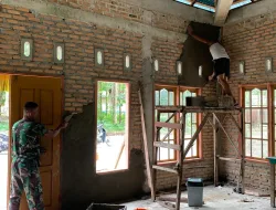 TMMD Ke 128 Kodim 0308/Padang Pariaman Renovasi Mushola Al- Mukmin