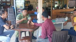 Perkuat Kemanunggalan TNI-Rakyat, Babinsa di Kabupaten Pidie Serap Aspirasi Warga Lewat Komsos