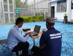 Sinergi Lapas Banjarbaru–Disdukcapil, Warga Binaan Terima Layanan Adminduk di dalam Lapas