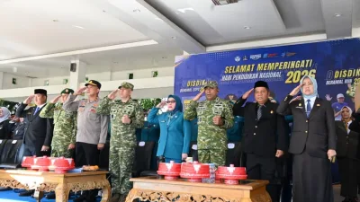 Perkuat Generasi Unggul, Danrem 141/Toddopuli Hadiri Hardiknas 2026 di Bone