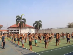 Gerak Bersama, Semangat Terjaga: Warga Binaan Rutan Pelaihari Awali Hari dengan Senam Pagi