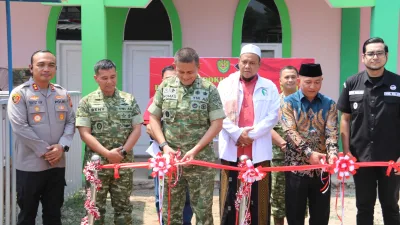 Sambut HUT ke-81 TNI, Dandim 0607 Dampingi Danrem 061/SK Resmikan Rehab Panti Asuhan Baitul Yatim