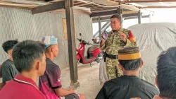 DUKUNG GENERASI MUDA RAIH CITA-CITA, BABINSA KORAMIL 1405-06/BARRU SOSIALISASIKAN REKRUTMEN TNI AD KEPADA WARGA DESA PALAKA