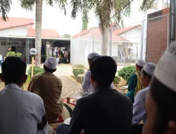 Lantunan Selawat Sambut Momen Kerinduan, Habsy Warga Binaan Warnai Layanan Kunjungan Rutan Pelaihari